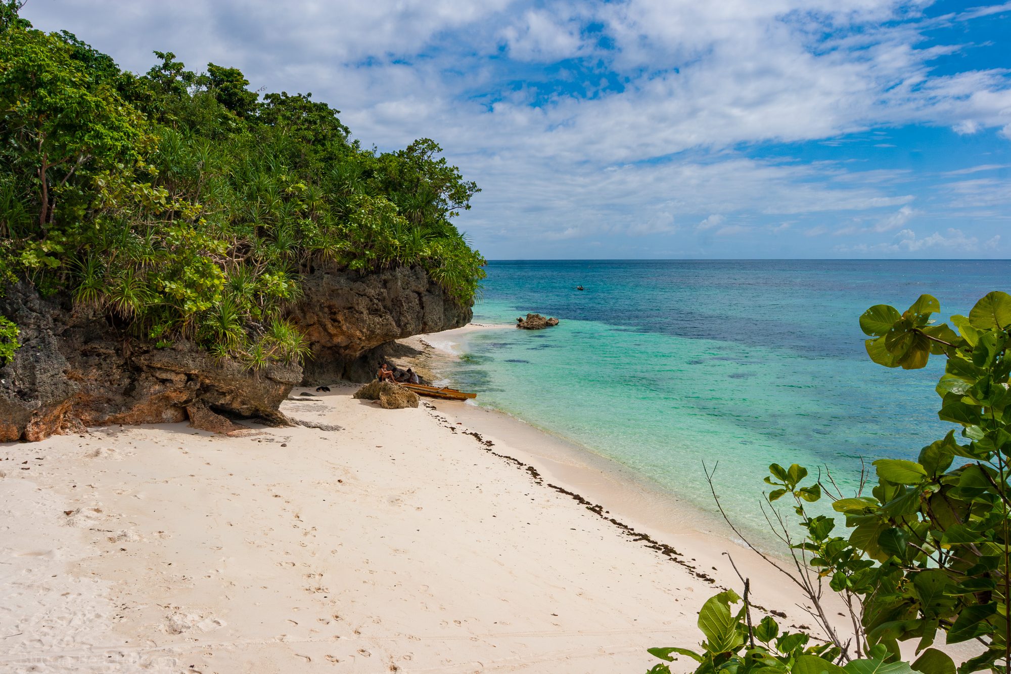 Kleine Sandbucht am Florida Beach bei Anda auf der Insel Bohol.